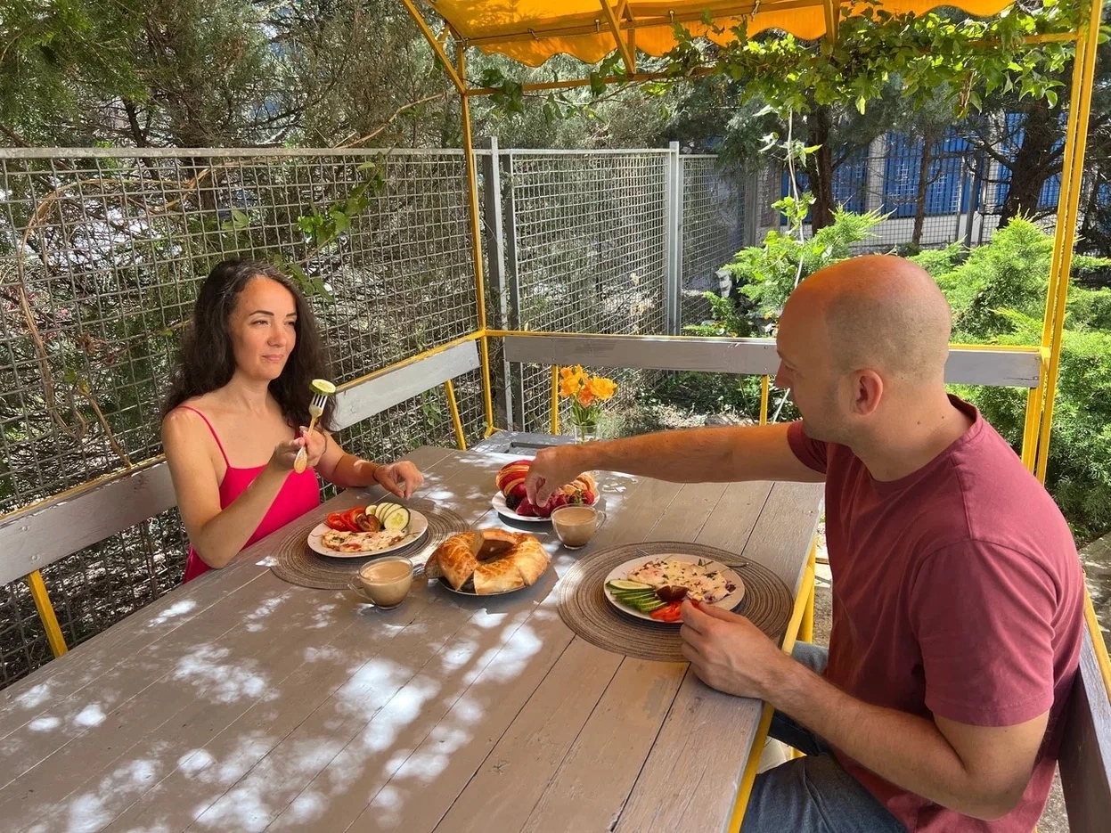 гостиница в песчаном дом друзей