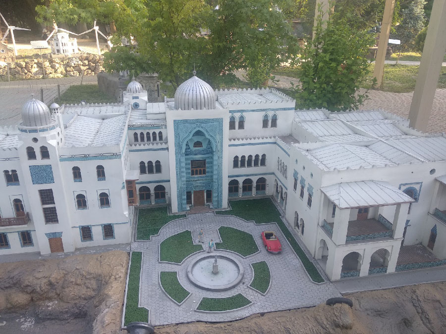 Парк миниатюр в Бахчисарайском районе